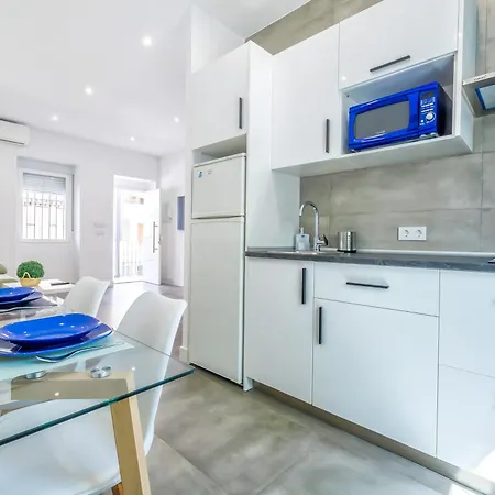 Koko Apartment Junto Al Casco Historico דירה *